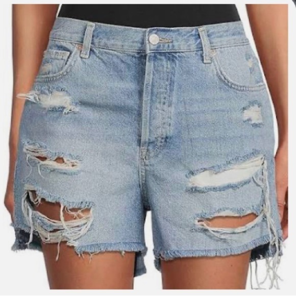 Free People Pants - FREE People We The Free Maggie Mid Rise Short in Kiss Me
